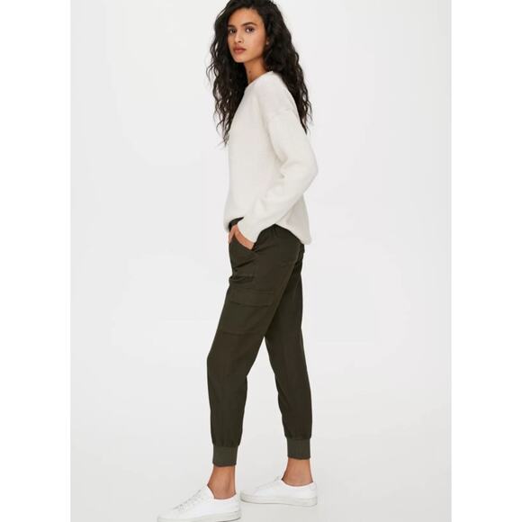 Aritzia Community Cargo Joggers Size Small Olive Green Utility Casual Cebu Pants - Picture 2 of 11